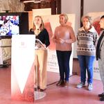 Un documental recorda la incorporació de la dona a les Festes d'Ontinyent