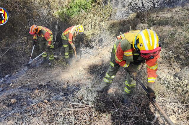 El incendio de Montichelvo estabilizado tras 4 días de combate