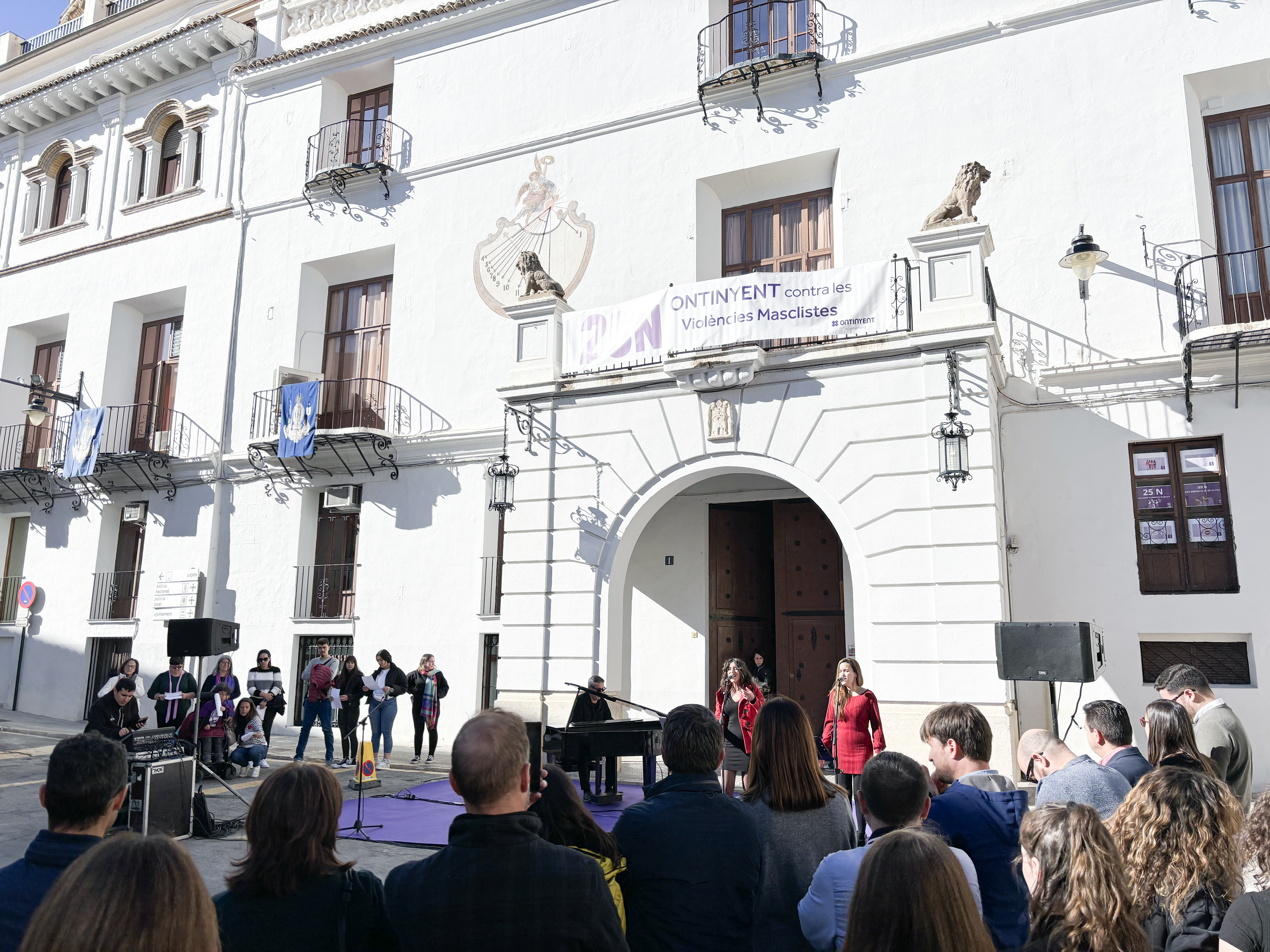 Lectura del manifest del 25N Ontinyent