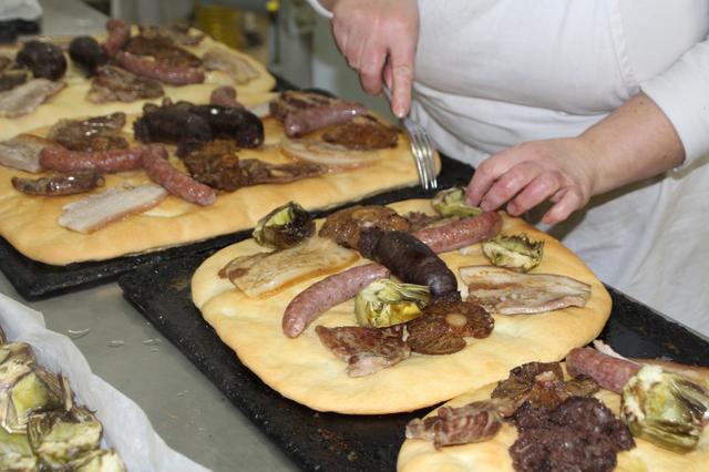 El I Concurso de Coca de Feria de Ontinyent contará con 27 participantes 