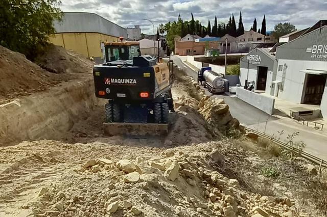 Montaverner inicia las obras de mejora del polígono La Cava