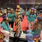 Los Juniors Sant Josep de Ontinyent llenan de verde Expojove