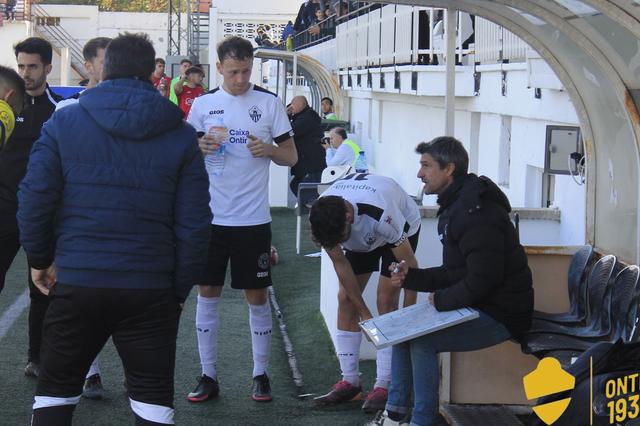 El Ontinyent quiere despedir el año con victoria