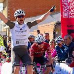 Jordi Gandía gana en el "Infierno toledano" en un emocionante sprint