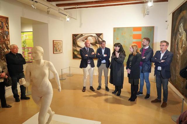 La magna exposició “Dones en marxa” registra 700 visitants 