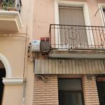 Un enjambre de abejas en la calle Mayor de Ontinyent