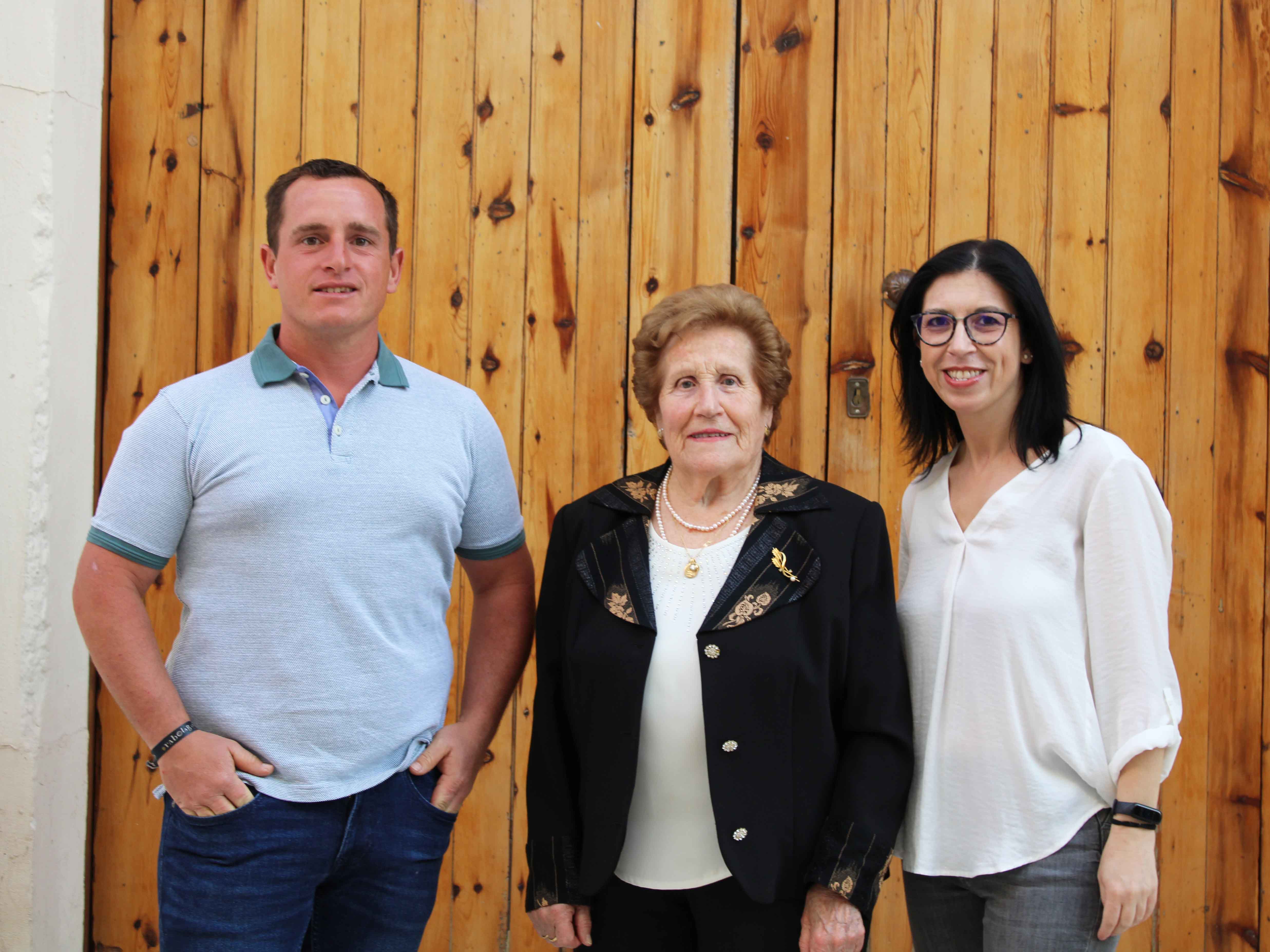 Ignacio Casanova Penadés, Paquita Tolsá y Silvia Sanchis Calabuig