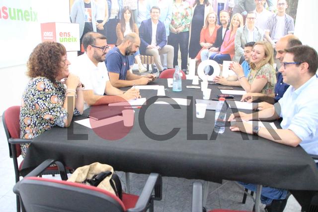 Tensa reunió entre Ens Uneix i PSOE per formar la Diputació