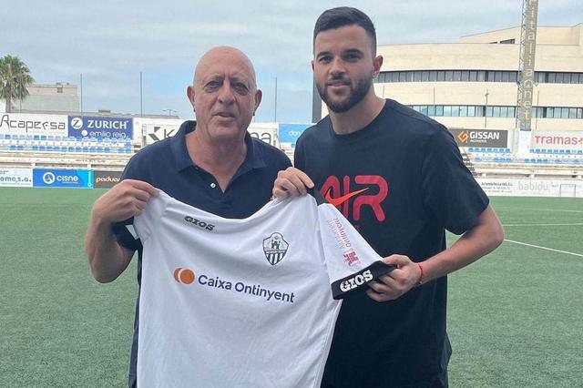 El marroquí Adam Lachehab refuerza la defensa del Ontinyent 1931