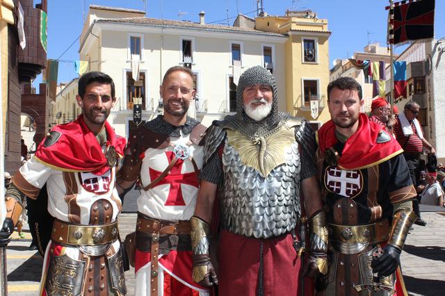 Álex Borrell, concejal de Cultura y centinela en las Embajadas de Ontinyent