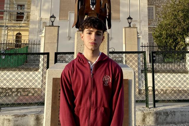 Nicolás Sempere Bellver, (La Concepció), beca Amancio Ortega