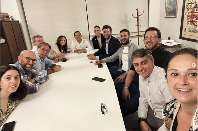 Ricardo Calabuig propone un desfile extraordinario por la Declaración de Interés Internacional