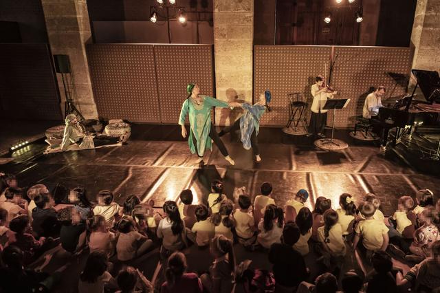 Ontinyent acull l’espectacle de dansa, teatre i música “Sherezade”