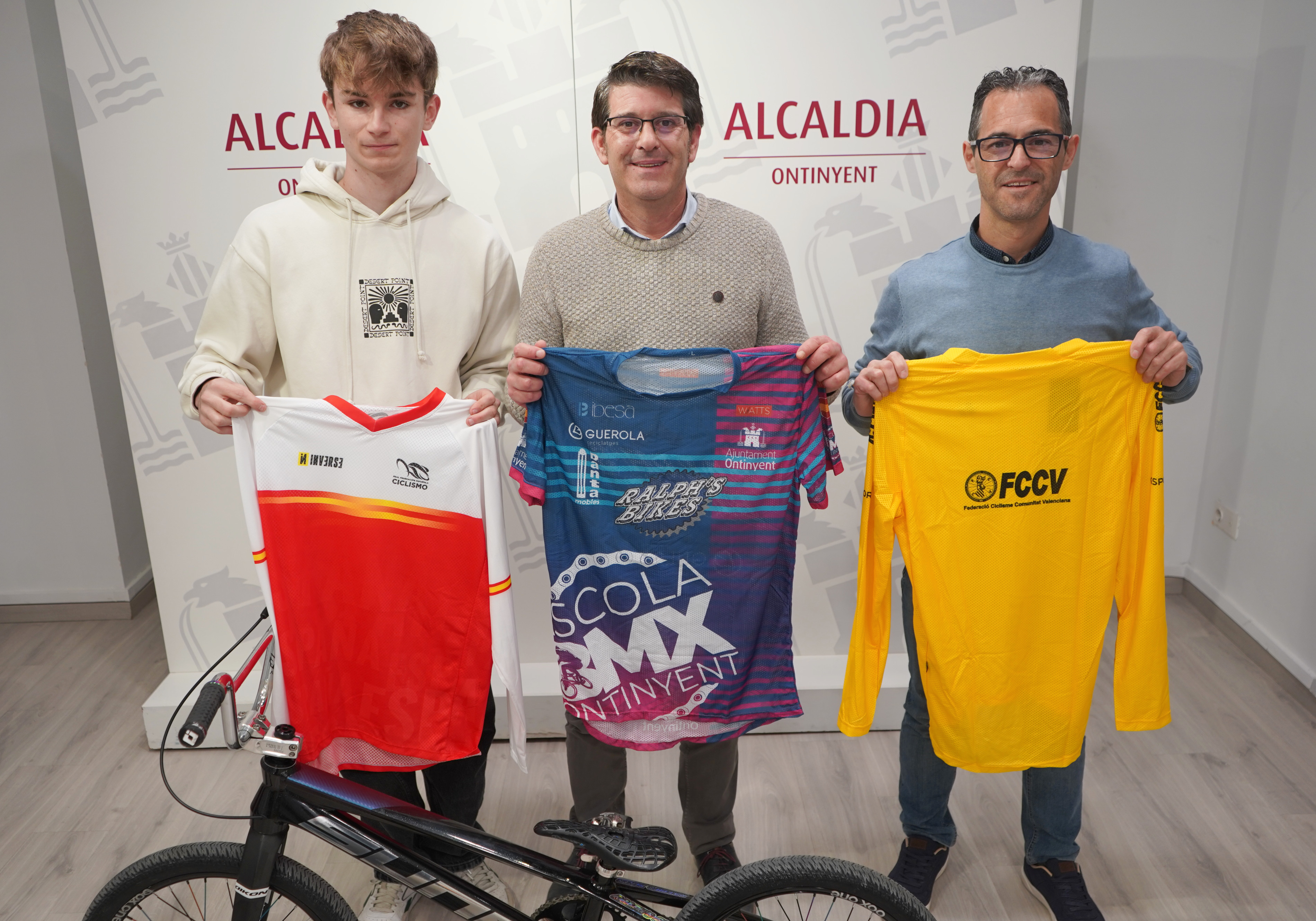 M. Peralta, J. Rodríguez y F. Gandía