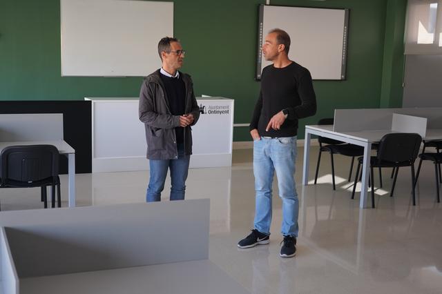 Ontinyent ofereix la Sala d'Estudi per preparar els exàmens de gener