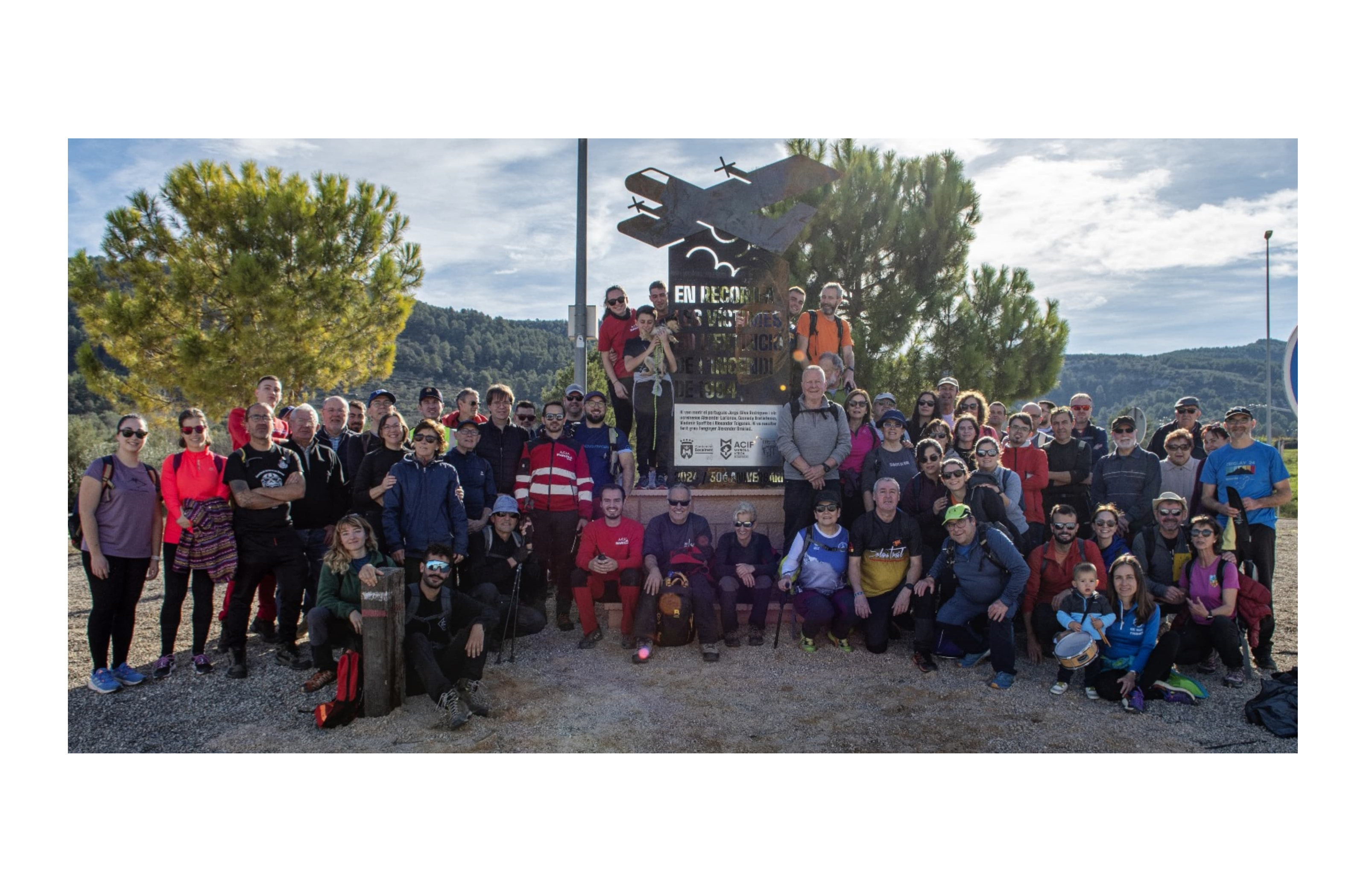 Homenaje a la tripulación fallecida en el accidente aéreo de 1994
