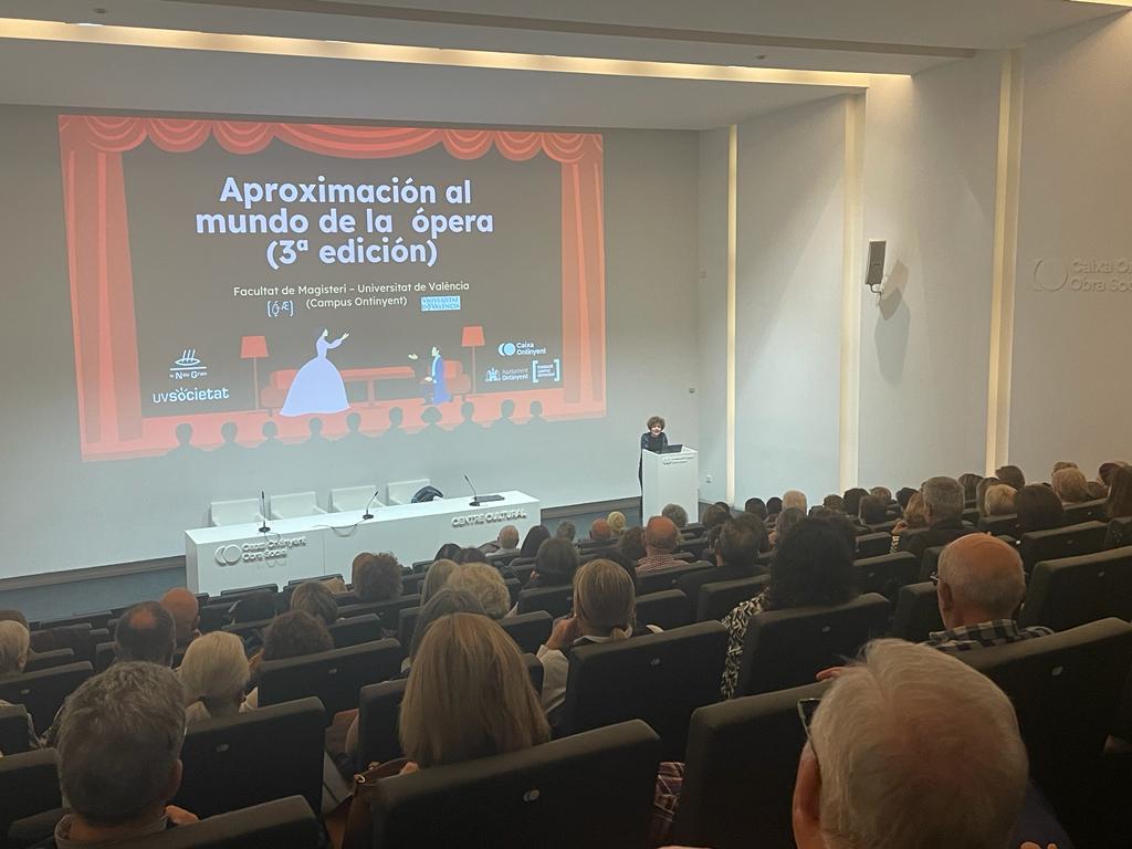 Curso sobre ópera en La Nau Gran Ontinyent