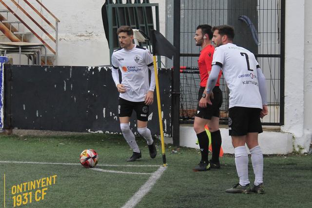 El Ontinyent visita Utiel 