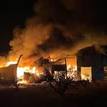 S'incendia una fàbrica en Aielo de Malferit