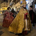 La Dansa Macabra plena el carrer Major d'Ontinyent