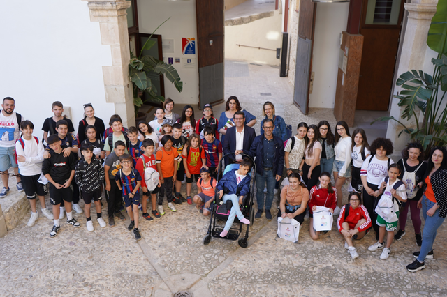Ontinyent rep alumnat del programa Erasmus+