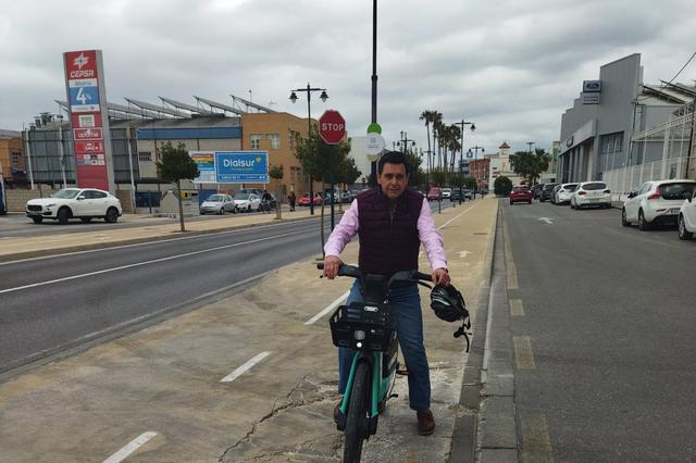 El PSOE d'Ontinyent critica el mal estat dels carrils bici 