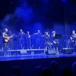 El Vila Ensemble llena el Echegaray de Ontinyent de la magia de Abba