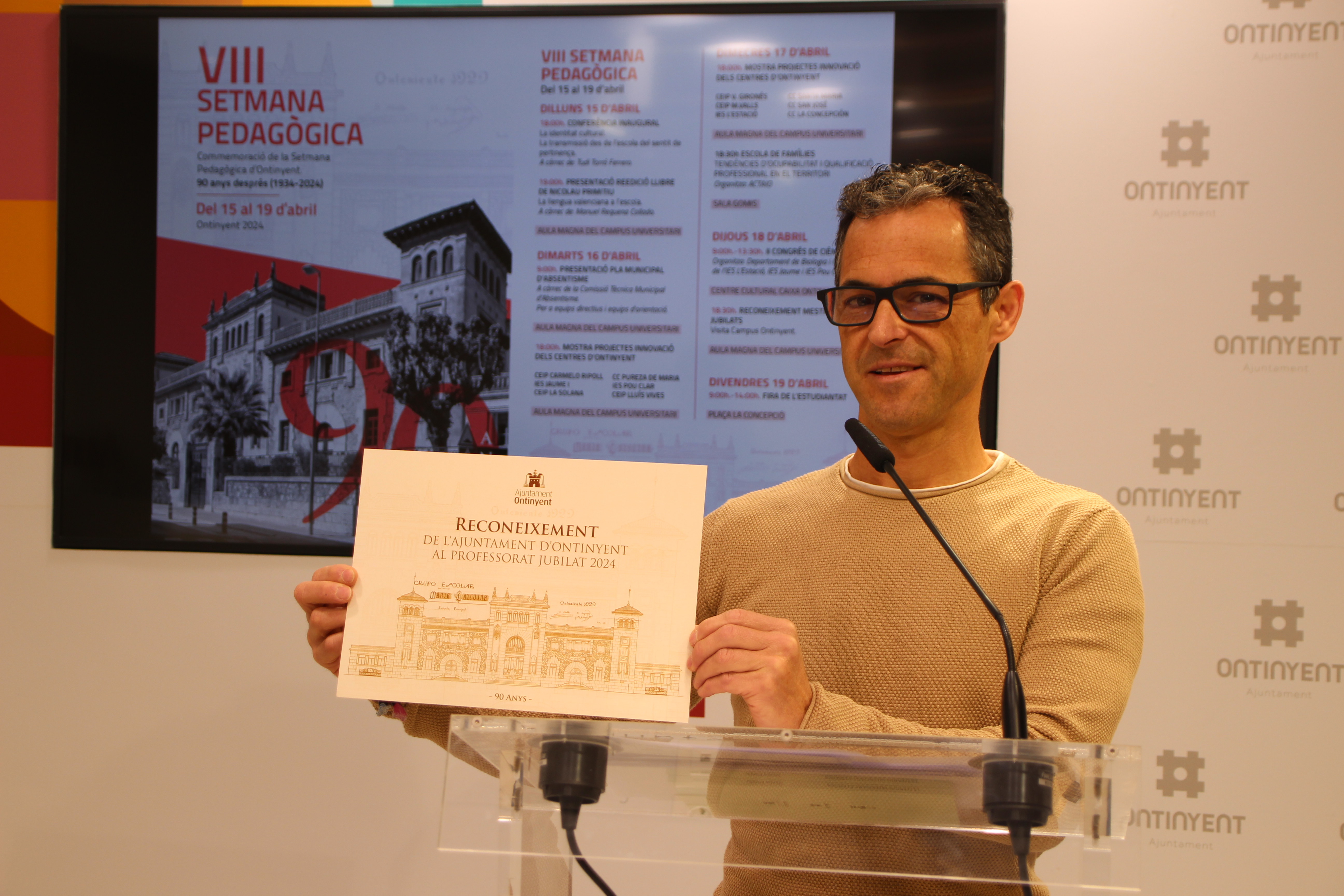Ferran Gandia, regidor d'Educació