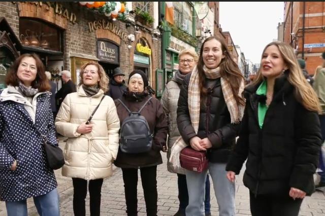 L’ontinyentina Saray Descals mostra Dublin en ‘Valencians al món'