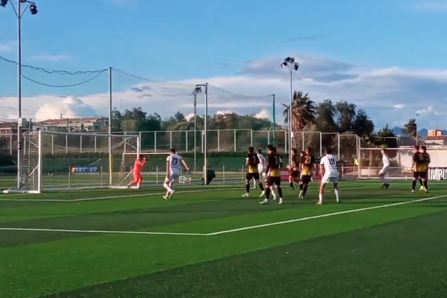 El Ontinyent vuelve a caer fuera de casa