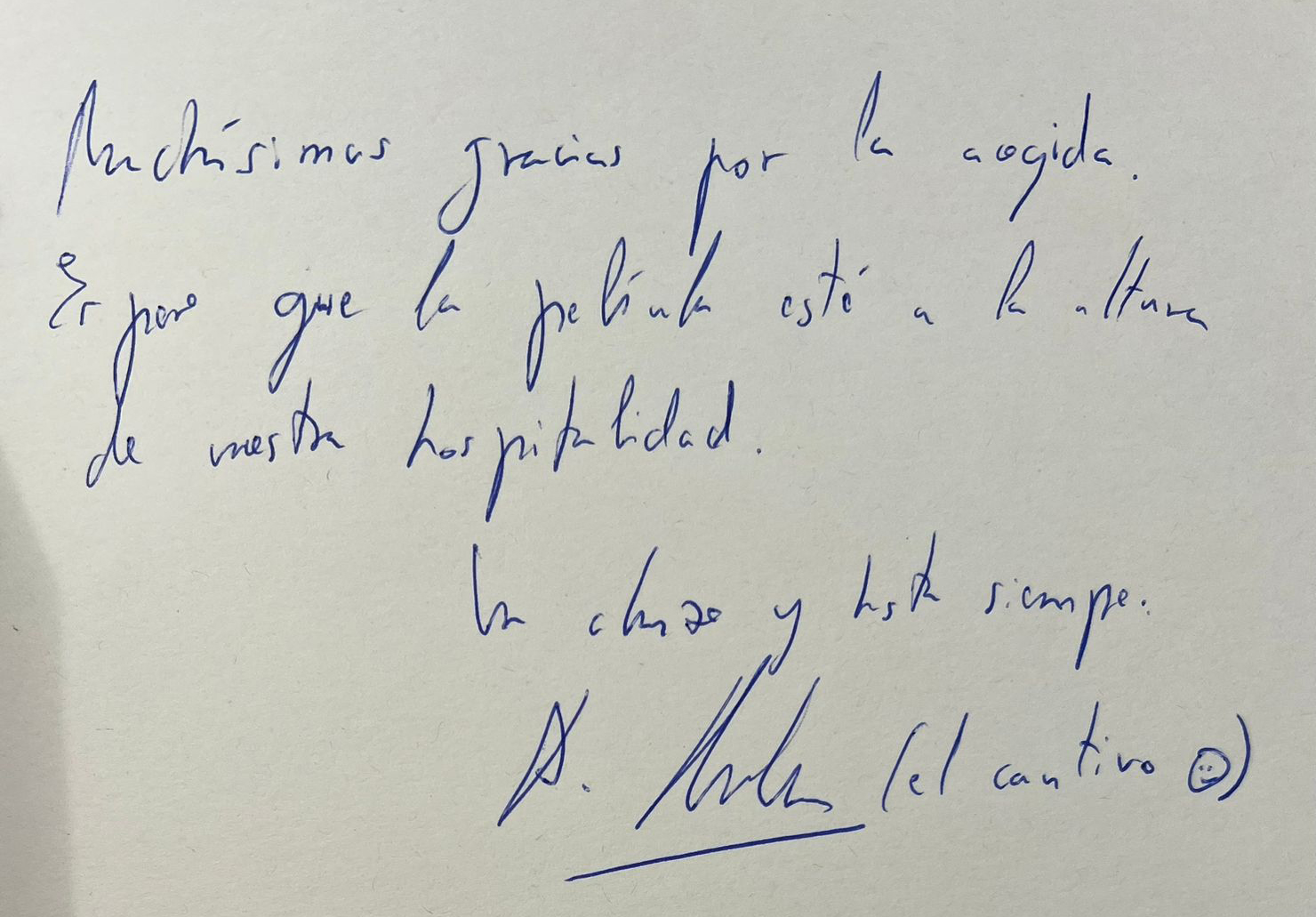 Firma de Alejandro Amenábar en el libro de honor
