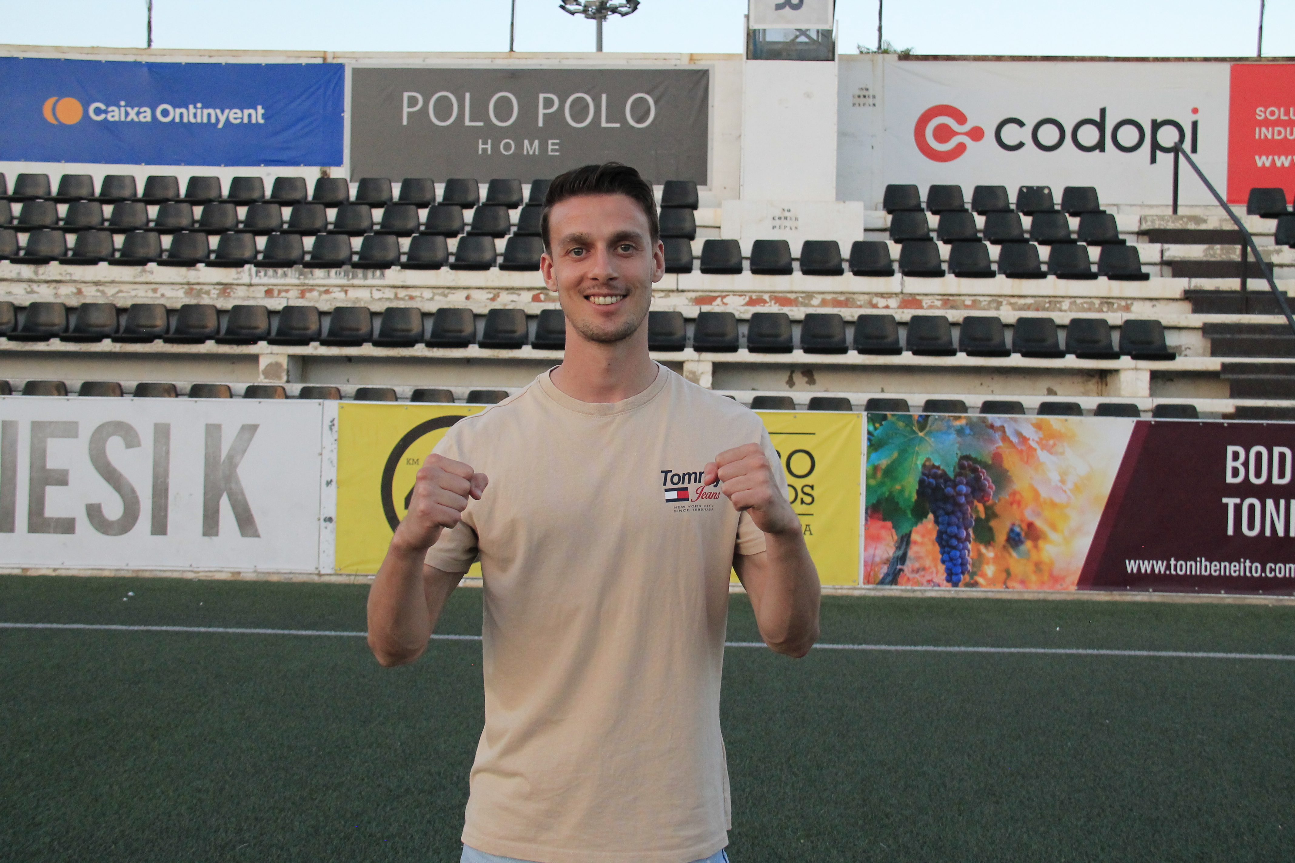 Vicent Fluixà, nuevo jugador del Ontinyent 1931