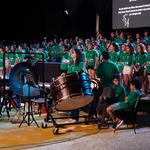 L'Escola Canta reuneix a Ontinyent a un miler de persones