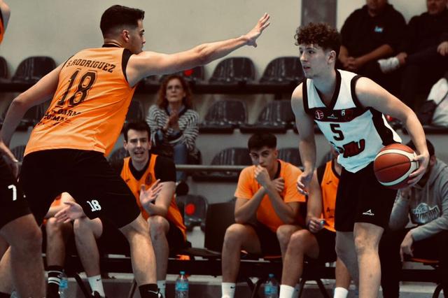 El Ontinyent CB cierra su plantilla con Bodin Saranovic
