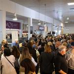 Gran acogida al Mercat del Vi en Ontinyent