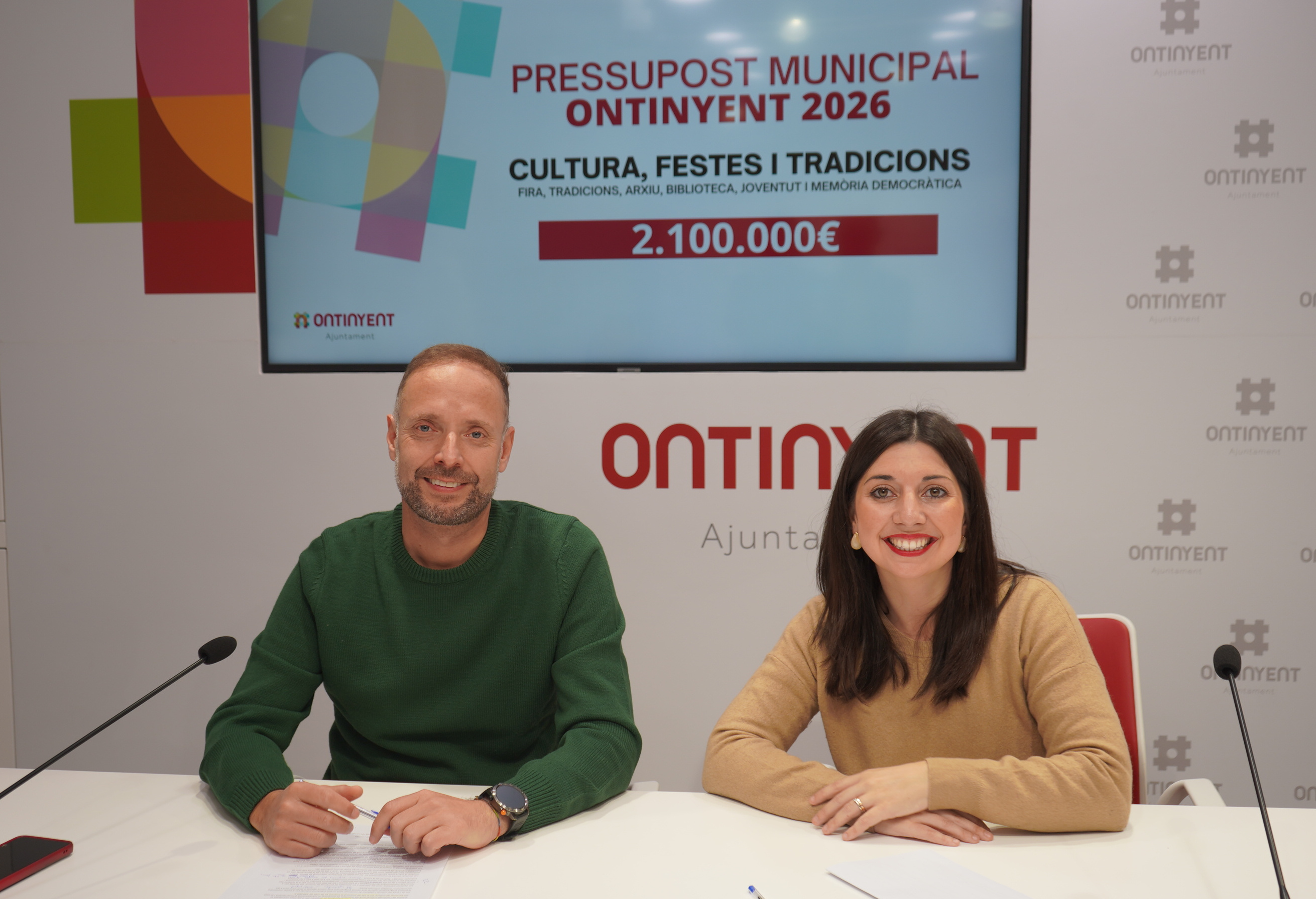 Álex Borrell y Àngels Muñoz