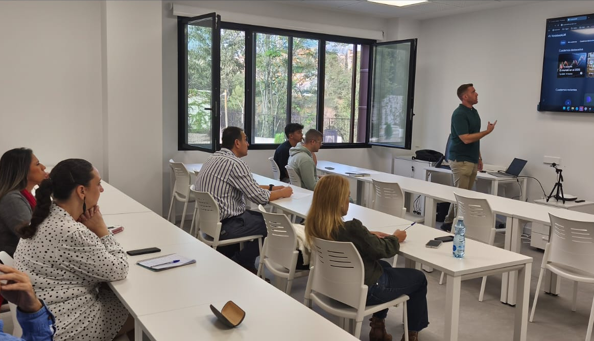Curs sobre IA per a pimes. Ontinyent