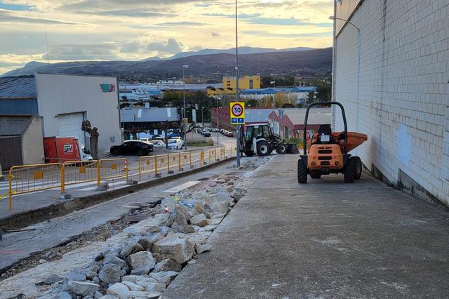 Ontinyent ejecuta nuevas mejoras en los polígonos industriales 