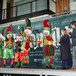 Ontinyent encén l'arbre de Nadal amb nova banda sonora