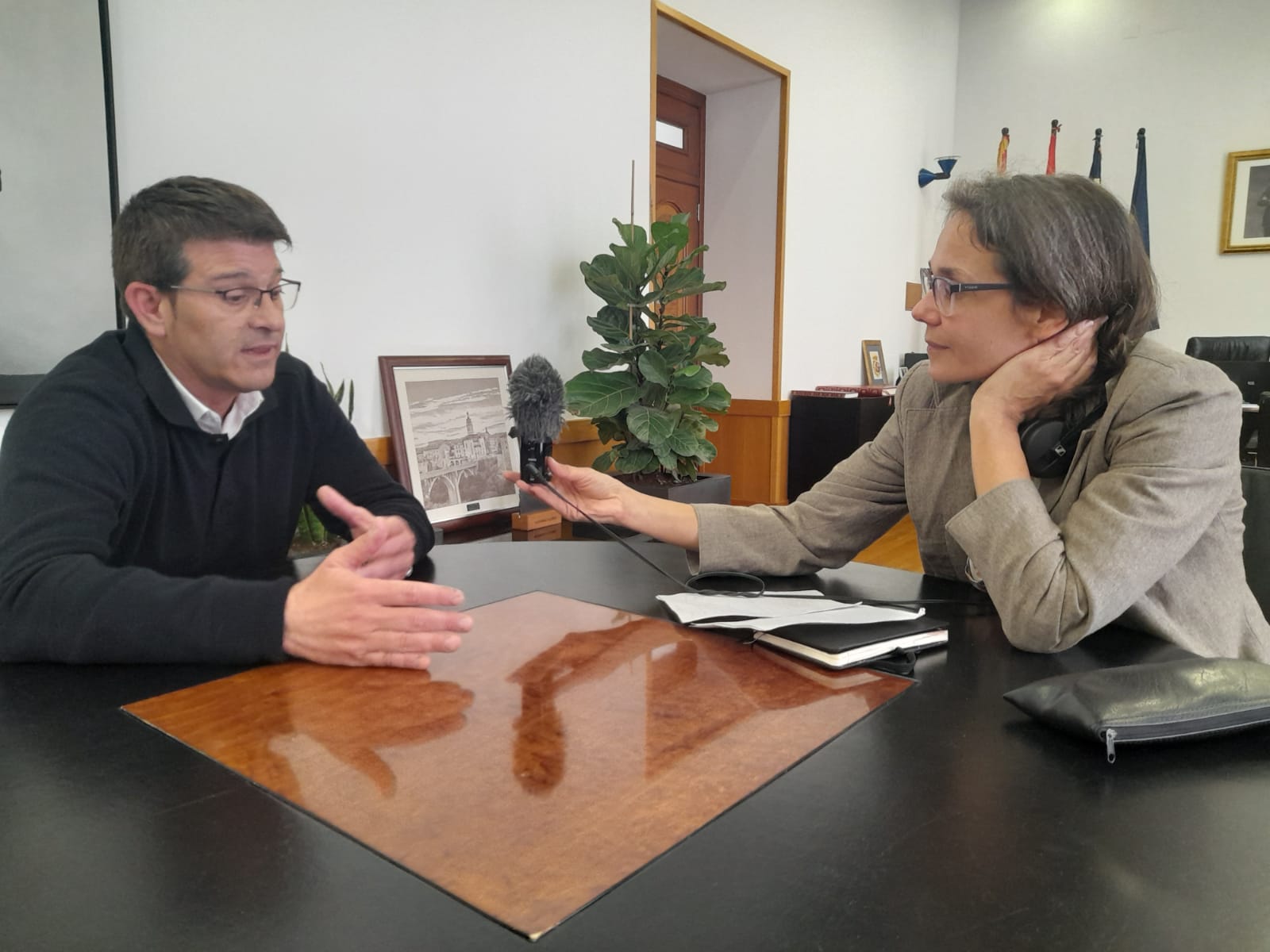 Jorge Rodríguez y Julia Macher