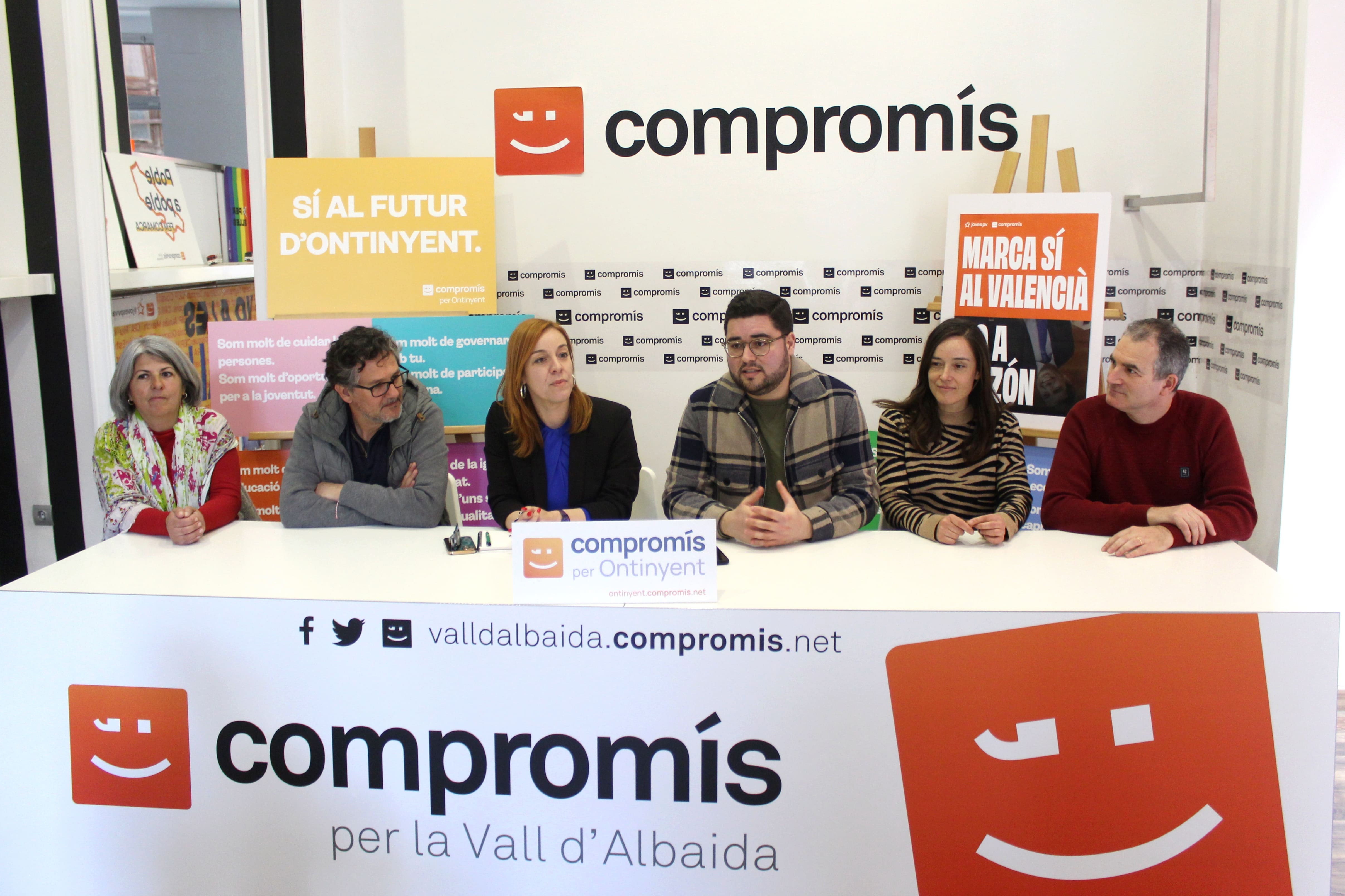 Roda de premsa de Compromís