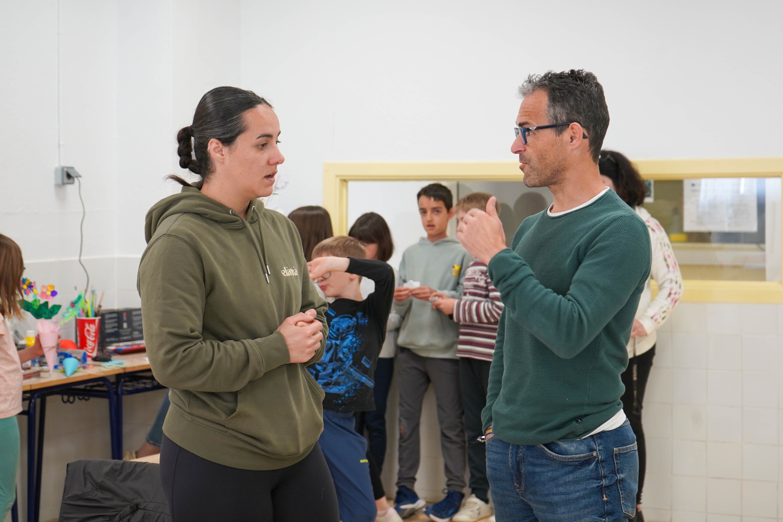 Ferran Gandia visita la Escola de Pasqua