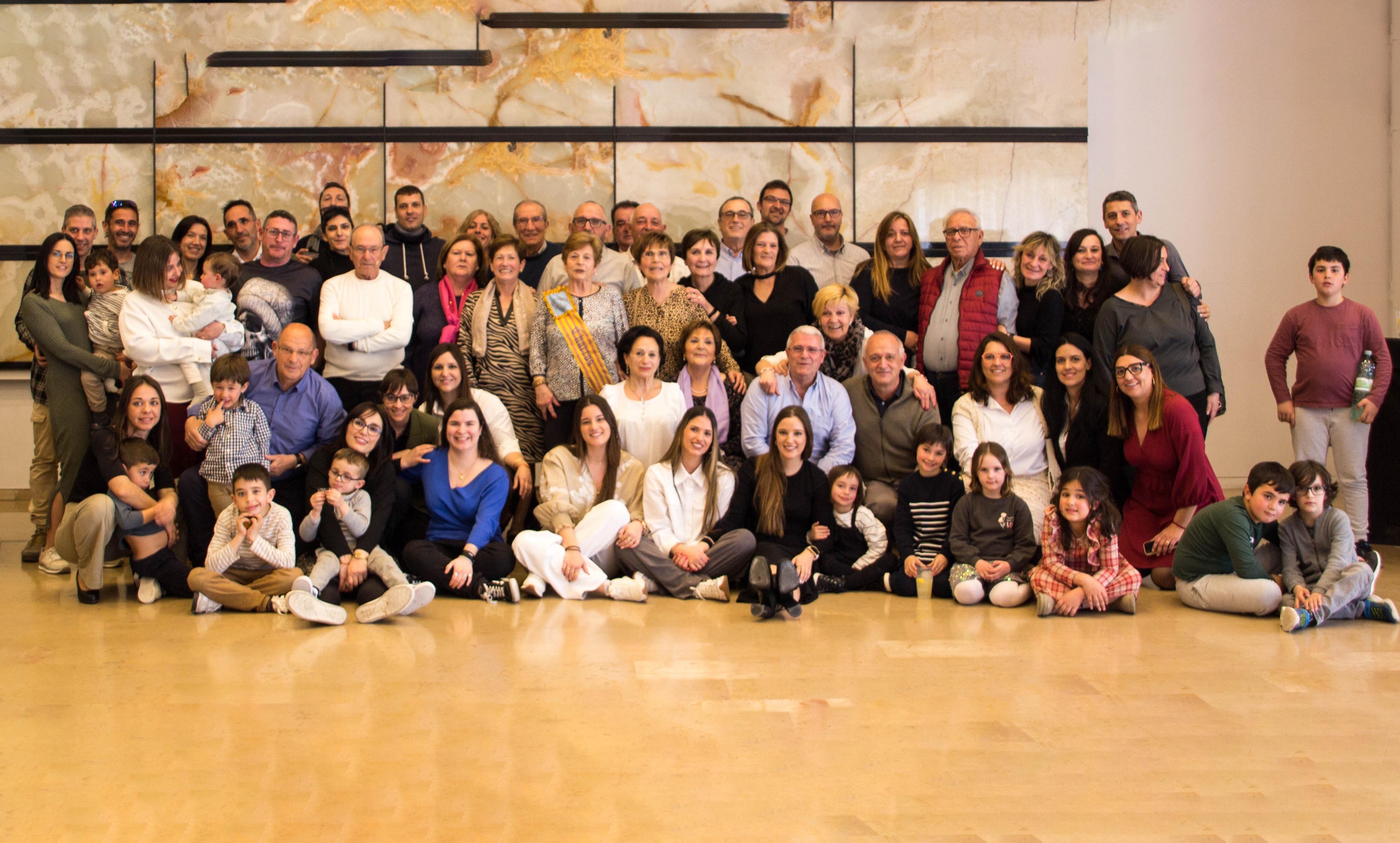 Família dels Ponnos