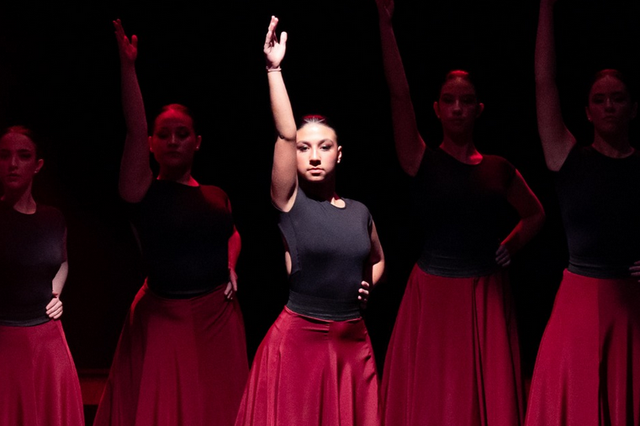 Ontinyent programa el espectáculo de danza "Renaissance"