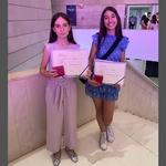 Dos alumnas del colegio La Concepción Ontinyent, premiadas por el Consell Valencià de Cultura