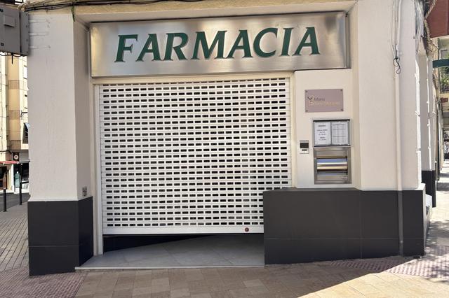 Tancament simbòlic de les farmàcies d'Ontinyent
