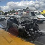 Es crema un cotxe al polígon industrial d'Ontinyent