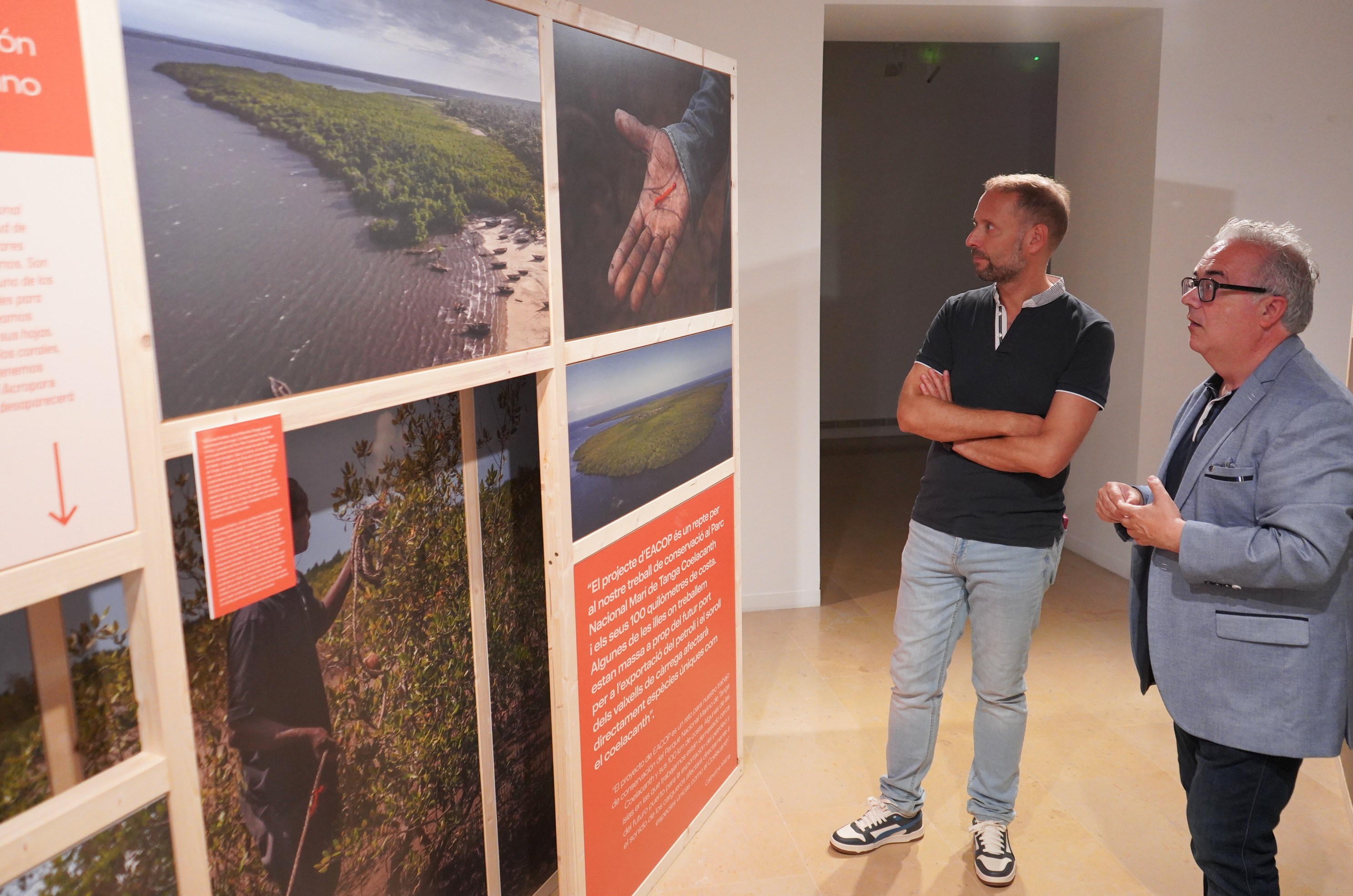 Àlex Borrell y José Cantó visitan la exposición